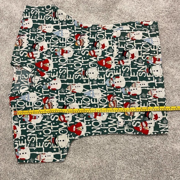 Cotton Scrubs Let‎ it Snow Print Scrub Top V Neck Medium Pre-owned - Picture 6 of 6